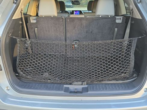 Certified 2024 Toyota Highlander XLE image 34