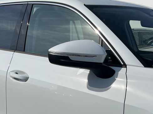 New 2025 Volkswagen Tiguan S image 7