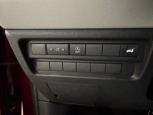 New 2026 Mitsubishi Outlander SE image 10