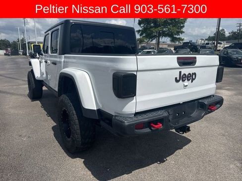 Used 2022 Jeep Gladiator Rubicon w/ Trailer Tow Package AWD/4WD image 5