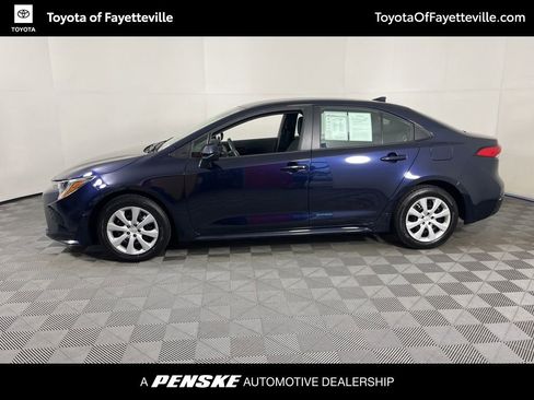 Used 2024 Toyota Corolla LE FWD image 2