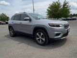 Used 2019 Jeep Cherokee Limited image 2