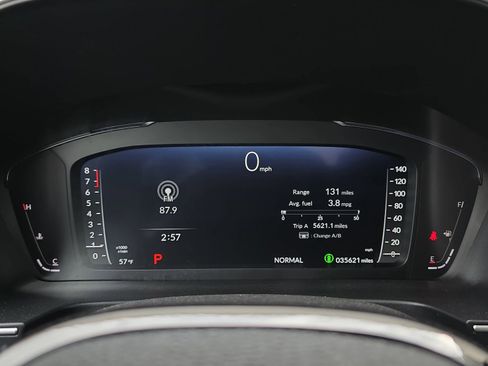 Used 2024 Honda Pilot Elite image 22