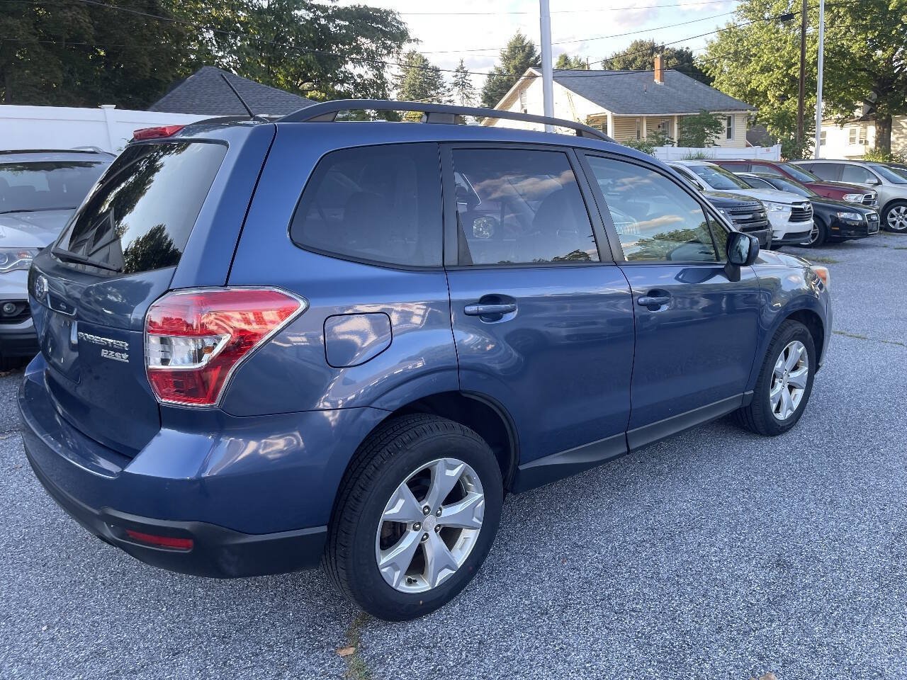 Used 2014 Subaru Forester 2.5i Premium w/ All-Weather Package AWD/4WD image 7