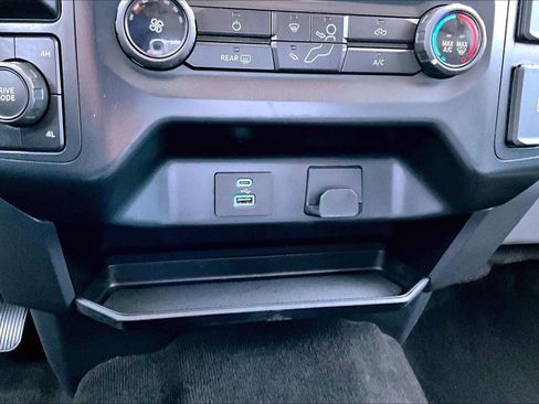 Used 2022 Ford F150 XLT AWD/4WD image 17
