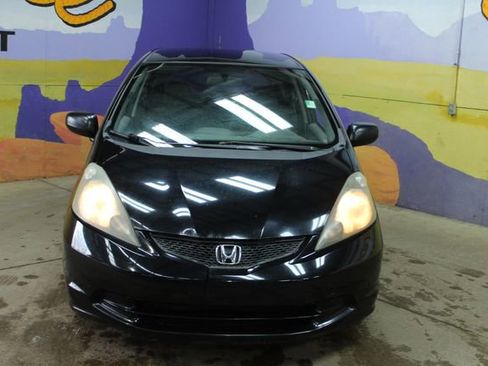 Used 2010 Honda Fit image 3