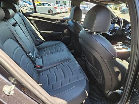 Used 2023 Kia Stinger GT2 RWD image 18