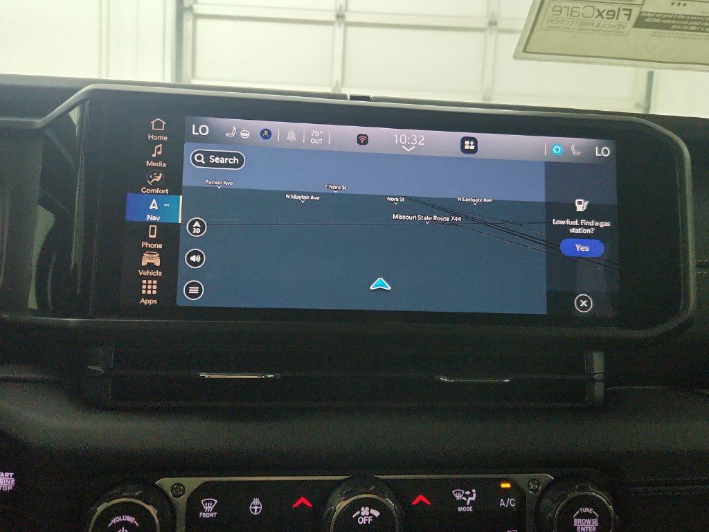 New 2026 Jeep Wrangler Unlimited Sahara AWD/4WD image 25