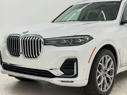 Used 2020 BMW X7 xDrive40i w/ Premium Package AWD/4WD image 26