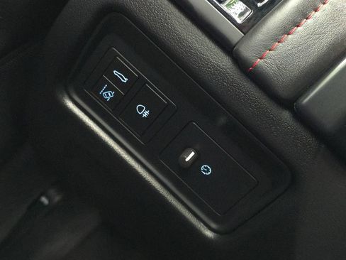 Used 2023 Jaguar F-TYPE R AWD/4WD image 19