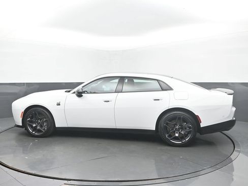 New 2027 Dodge Charger Scat Pack AWD/4WD image 3