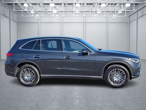 Used 2026 Mercedes-Benz GLC 300 4MATIC image 7