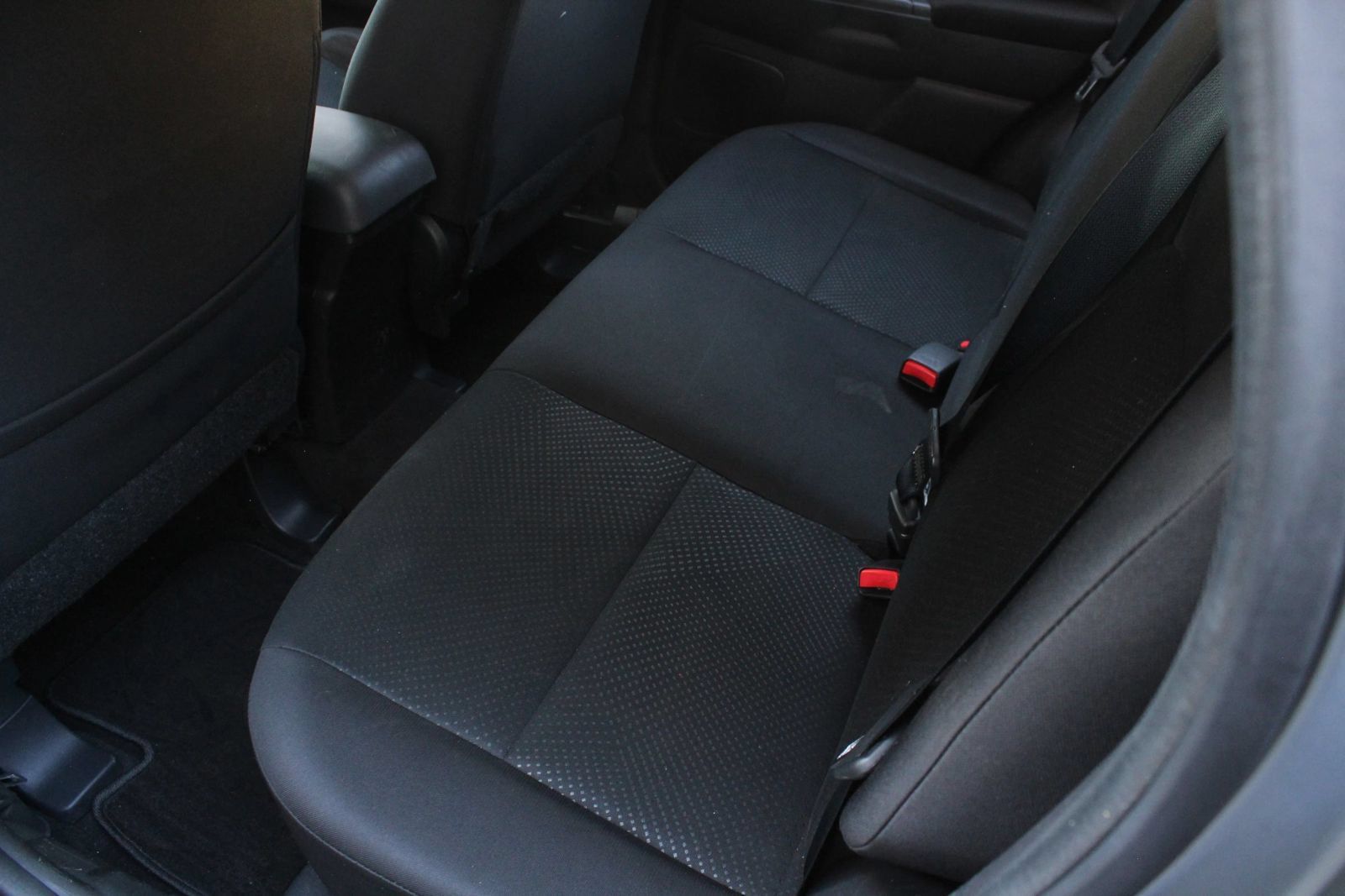 Used 2015 Mitsubishi Outlander Sport ES FWD image 20