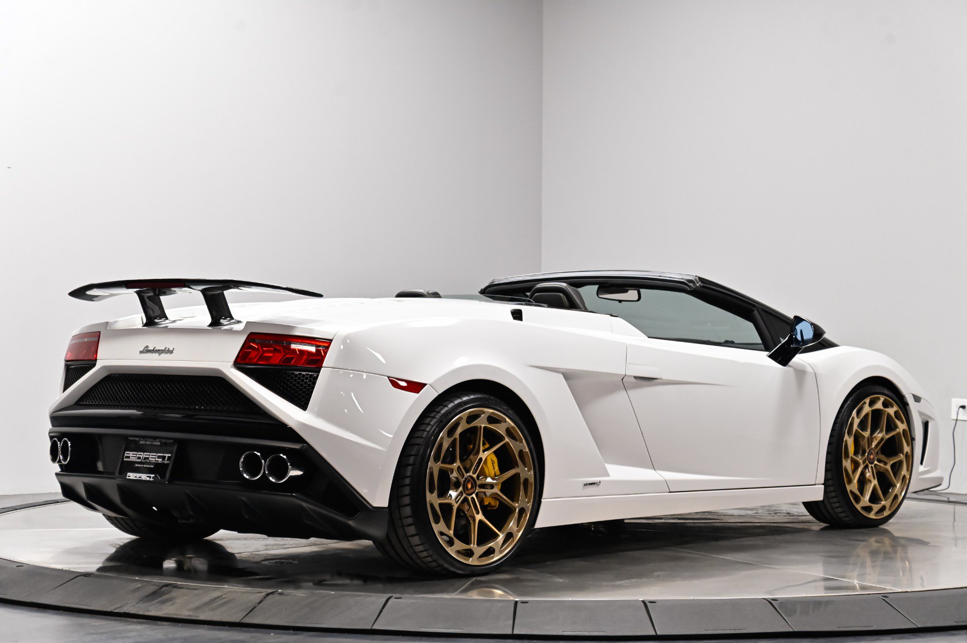 Used 2013 Lamborghini Gallardo LP 560-4 AWD/4WD image 34