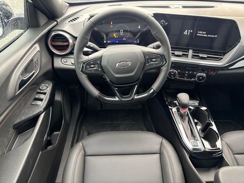 New 2026 Chevrolet Trax RS w/ Sunroof Package image 16