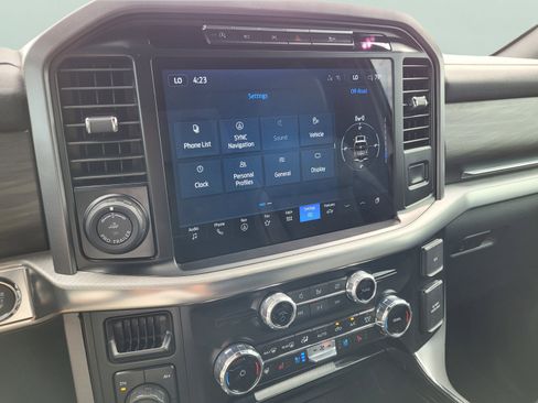 Used 2024 Ford F150 Lariat w/ Mobile Office Package image 21