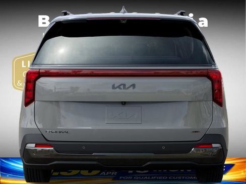 New 2026 Kia Carnival SX FWD image 13