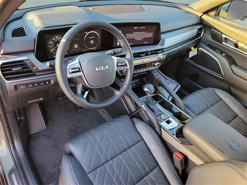 Certified 2025 Kia Telluride SX X-Line image 24