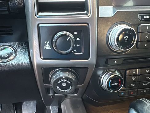 Used 2018 Ford F150 Limited w/ Trailer Tow Package image 18