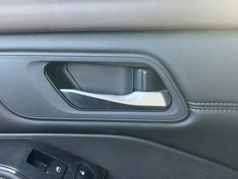 Certified 2023 Nissan Rogue SV w/ SV Premium Package image 10