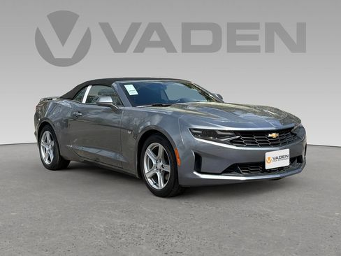 Used 2020 Chevrolet Camaro LT image 1