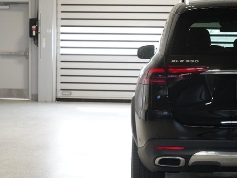 Used 2026 Mercedes-Benz GLE 350 4MATIC image 9