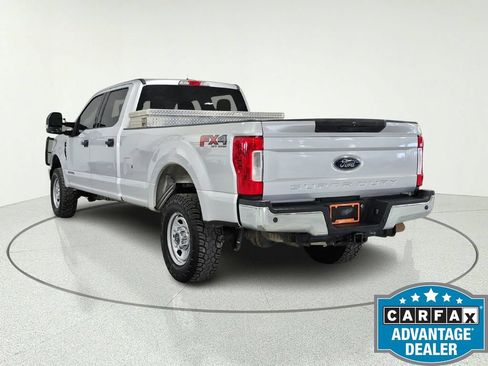 Used 2018 Ford F250 XLT w/ XLT Value Package AWD/4WD image 5