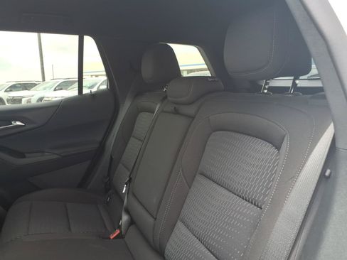 New 2026 Chevrolet Equinox LT w/ LPO, Floor Liner Package FWD image 11