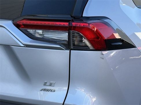 Used 2024 Toyota RAV4 LE image 7