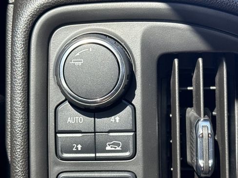 Used 2024 Chevrolet Silverado 1500 Custom w/ Turbomax Blackout Package AWD/4WD image 19