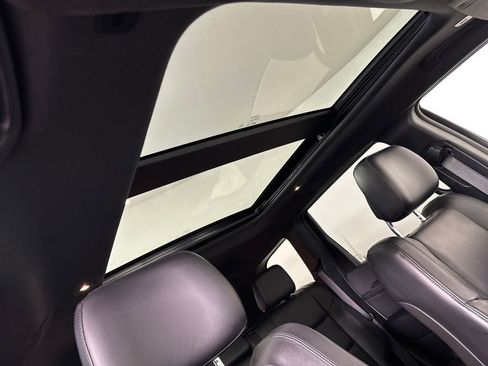 Used 2022 Jeep Grand Cherokee Limited image 33