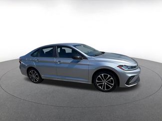 Used 2025 Volkswagen Jetta Sport video 2