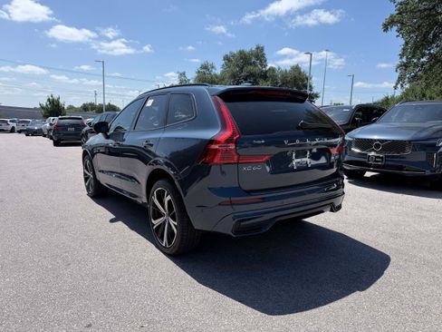 Certified 2024 Volvo XC60 B5 Ultimate w/ Protection Package Premier AWD/4WD image 4