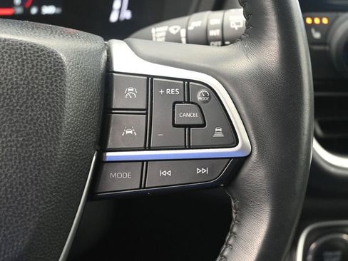 Used 2024 Toyota Grand Highlander XLE image 14