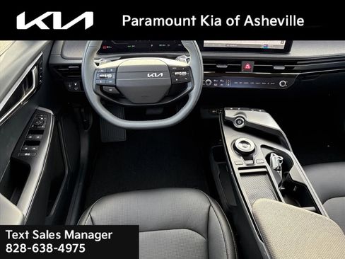 New 2025 Kia EV6 Wind image 24