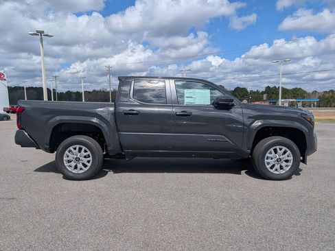 New 2026 Toyota Tacoma SR5 image 6