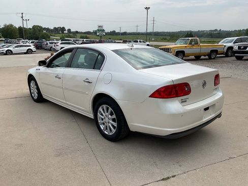 Used 2011 Buick Lucerne CXL w/ Driver Confidence Package FWD image 7
