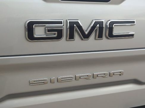 Certified 2021 GMC Sierra 1500 Elevation image 29