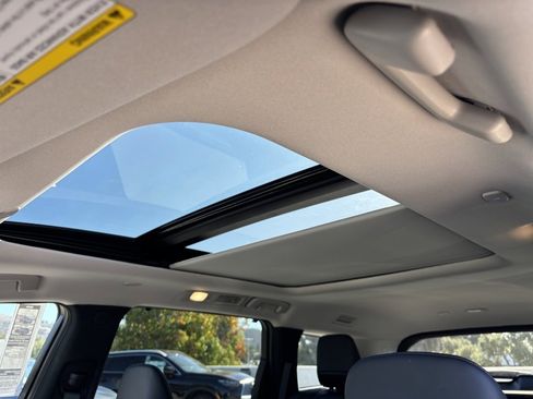 New 2026 INFINITI QX60 Luxe w/ Cargo Package image 10