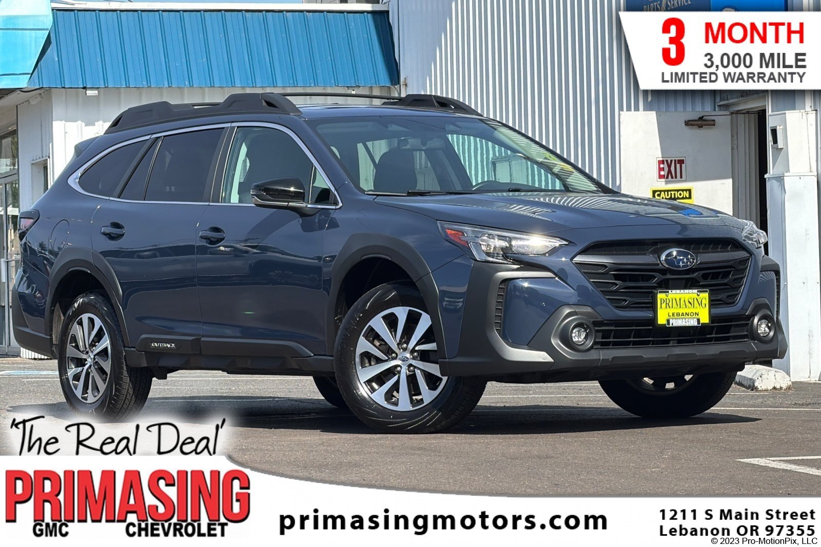 Used 2025 Subaru Outback Premium AWD/4WD image 1