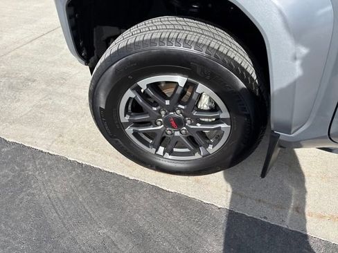 Used 2024 Toyota Tacoma TRD Sport image 26