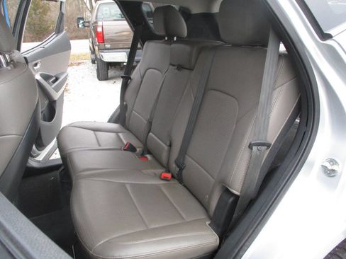 Used 2015 Hyundai Santa Fe Sport 2.0T w/ Option Group 05 image 35