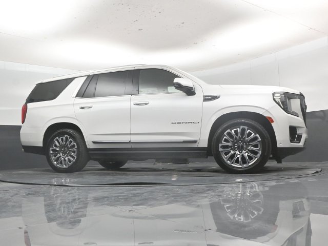 Used 2023 GMC Yukon Denali Ultimate AWD/4WD image 53