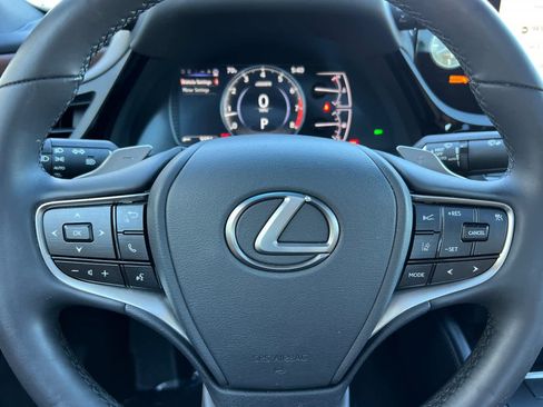 Certified 2024 Lexus ES 350 w/ Premium Package FWD image 24