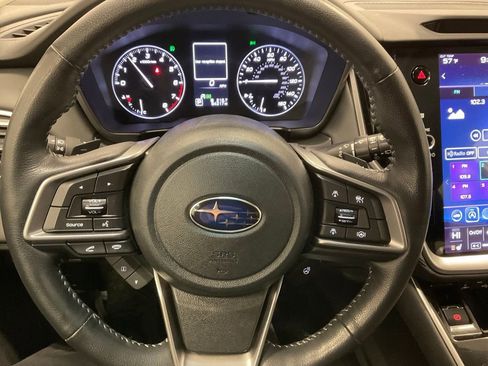 Used 2022 Subaru Outback Limited image 21