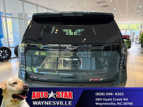 New 2026 Chevrolet Suburban RST w/ RST Capability Package AWD/4WD image 4