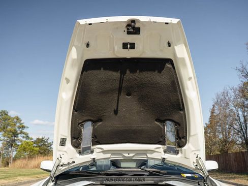 Used 2008 Aston Martin V8 Vantage Roadster 6-Speed image 25