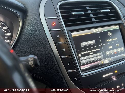 Used 2016 Lincoln MKX Reserve w/ Technology Package image 34