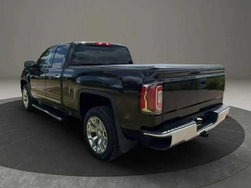 Used 2018 GMC Sierra 1500 SLT w/ SLT Premium Package AWD/4WD image 4