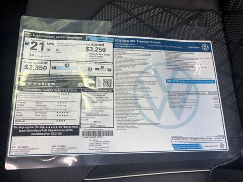 Certified 2026 Volkswagen Atlas SEL Premium R-Line AWD/4WD image 33